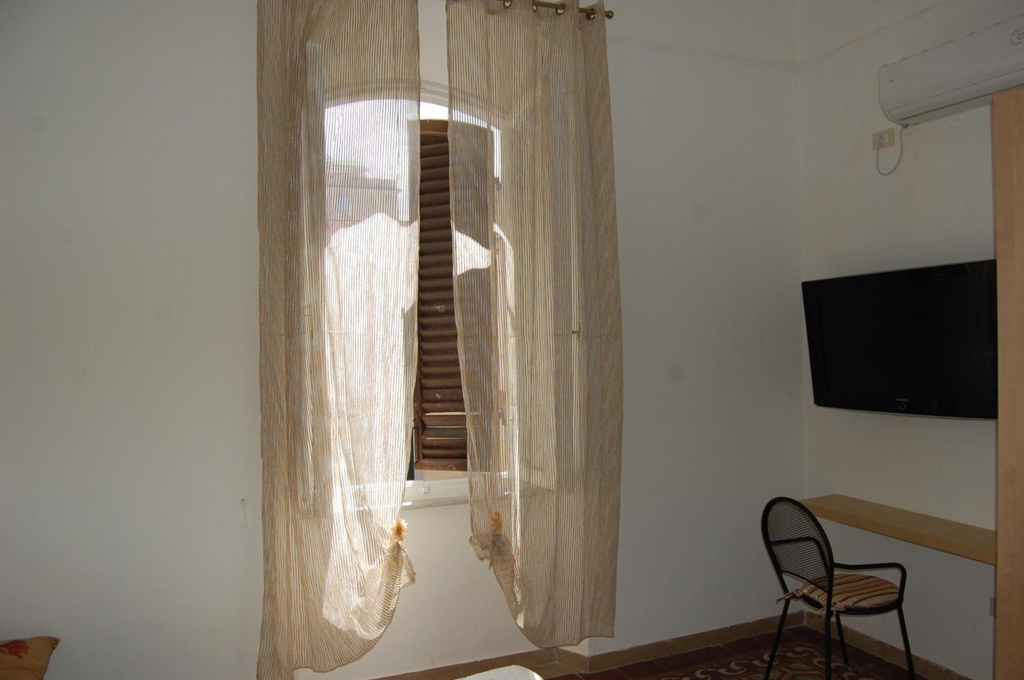 Arena Alfieri B&B Livorno Quarto foto